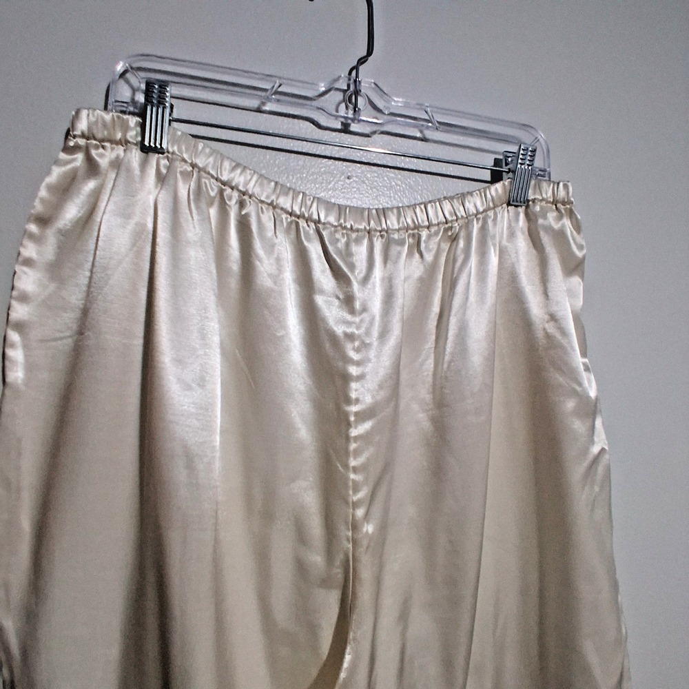 Willow Blossom White Womens Plus Size XL 2pc Pajama Set Collar Button Down - Picture 6 of 8